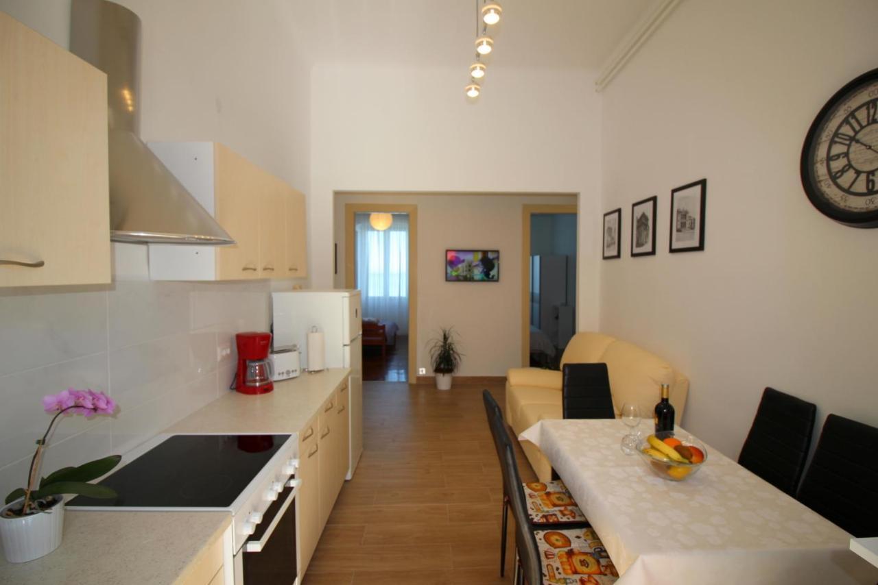 Apartment Old City Poreč Kültér fotó